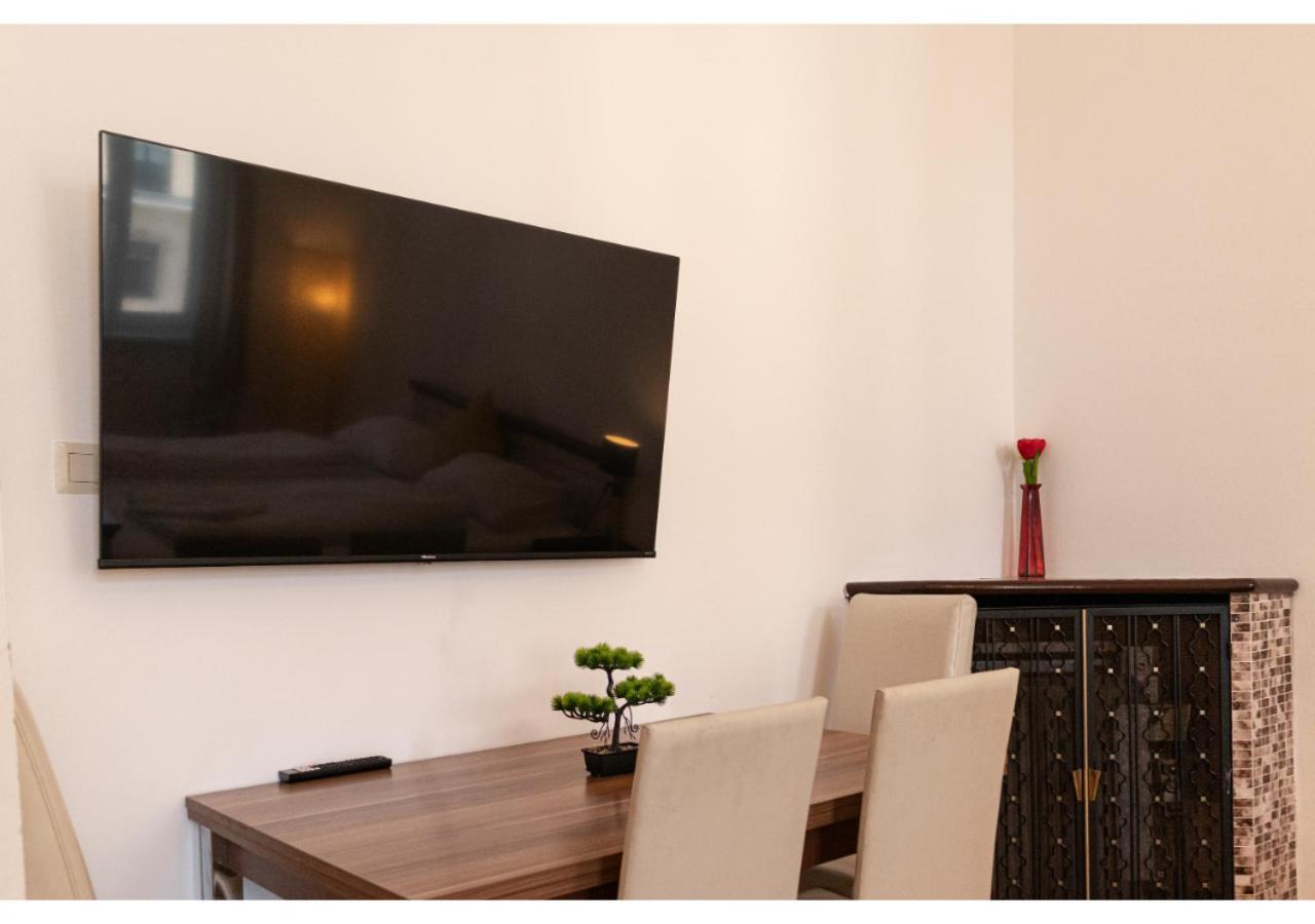Cheerful 2Br Apartment - Suitable For Longstays Вена Экстерьер фото