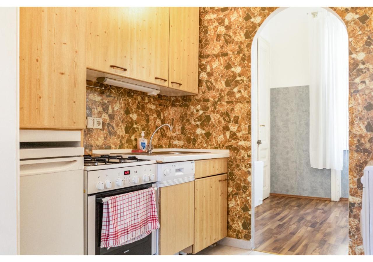 Cheerful 2Br Apartment - Suitable For Longstays Вена Экстерьер фото